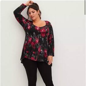 NWT Torrid Fit & Flare Blouse - Stretch Challis Floral Black size 1X